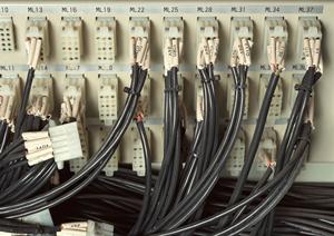 人気のレーザー加工機の販売・代理店です