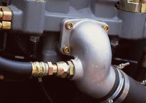 自由に組み立てられるローリングタワー